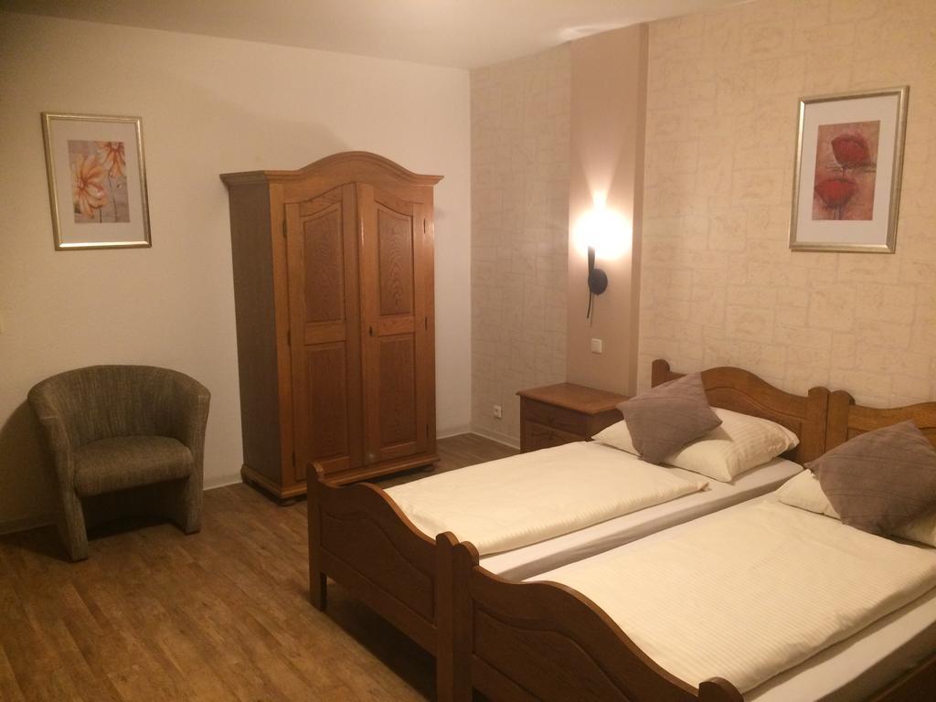 ויסבאדן Hotel Zum Schnackel In Mainz מראה חיצוני תמונה