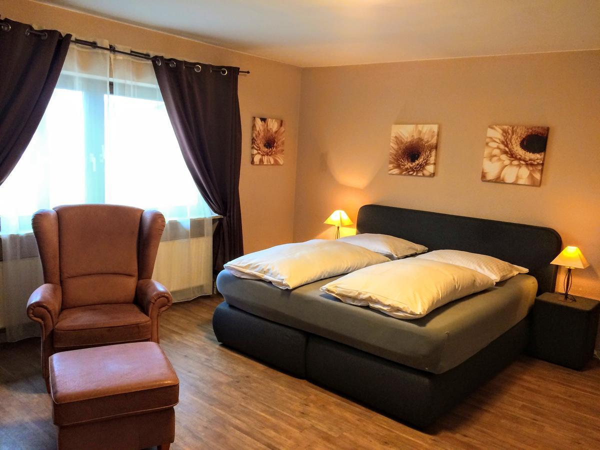 ויסבאדן Hotel Zum Schnackel In Mainz מראה חיצוני תמונה